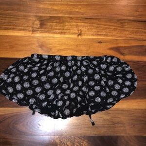 Kimchi Blue cute flowy shorts size small